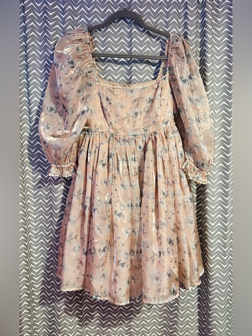 NWOT Mable | Taylor Floral Organza Ruffle Sleeve Babydoll Dress, Small